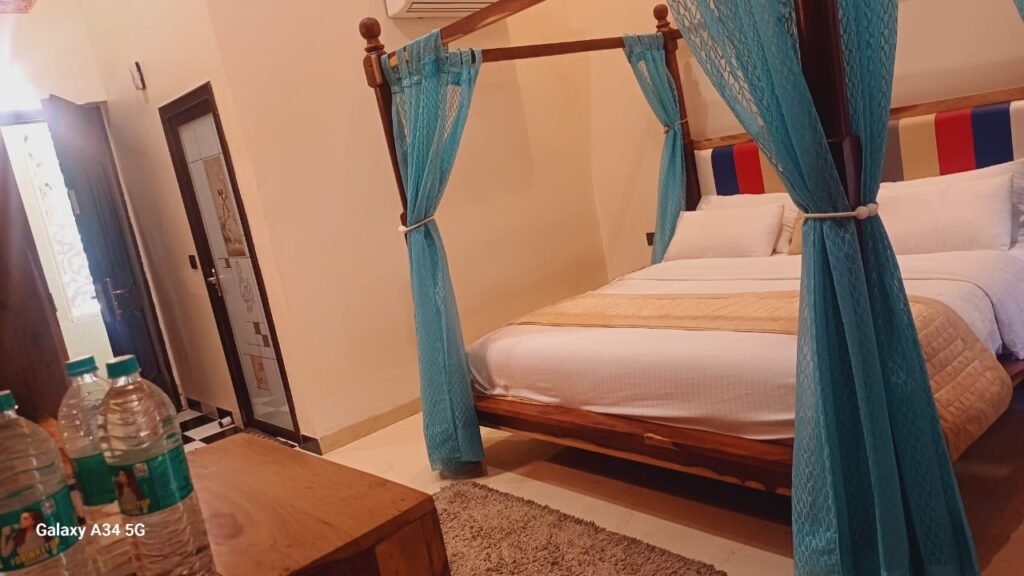 WhatsApp Image 2025-04-08 at 5.58.09 PM